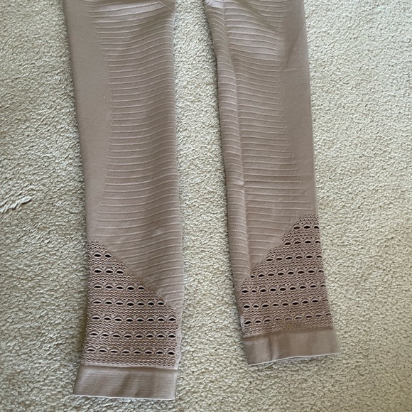 Gymshark Women’s Leggings - Size XS - Picture 5 of 6